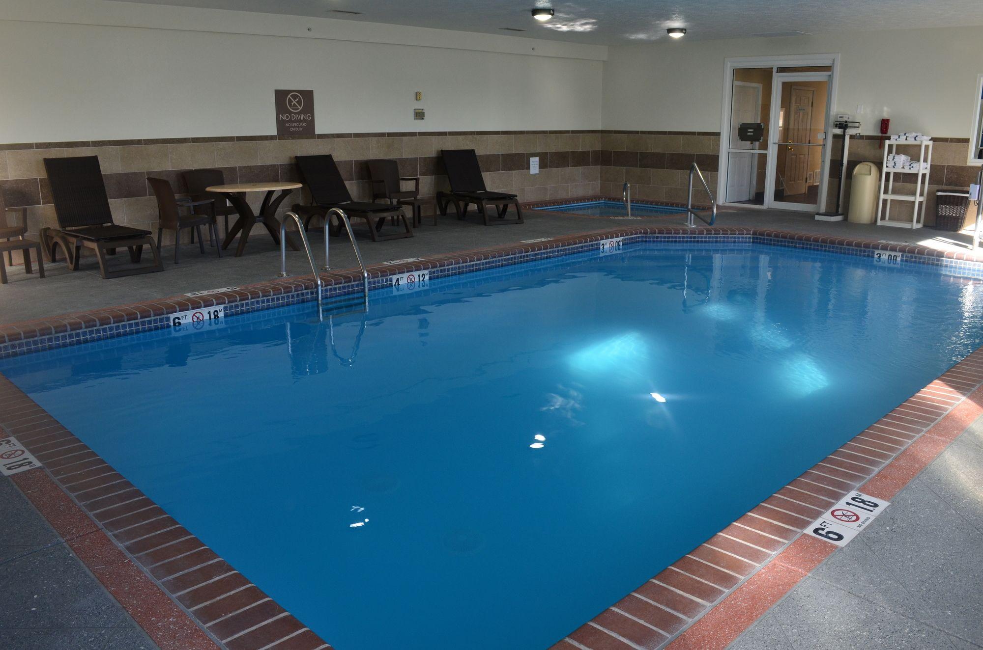 Comfort Inn & Suites Junction City - Near Fort Riley Dış mekan fotoğraf