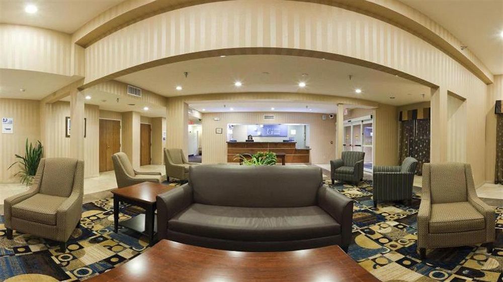 Comfort Inn & Suites Junction City - Near Fort Riley Dış mekan fotoğraf